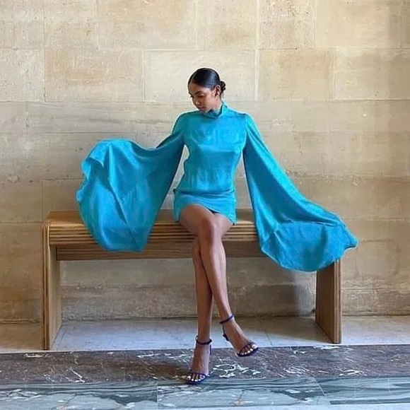 Rat and boa Dress - Picture 13 of 15